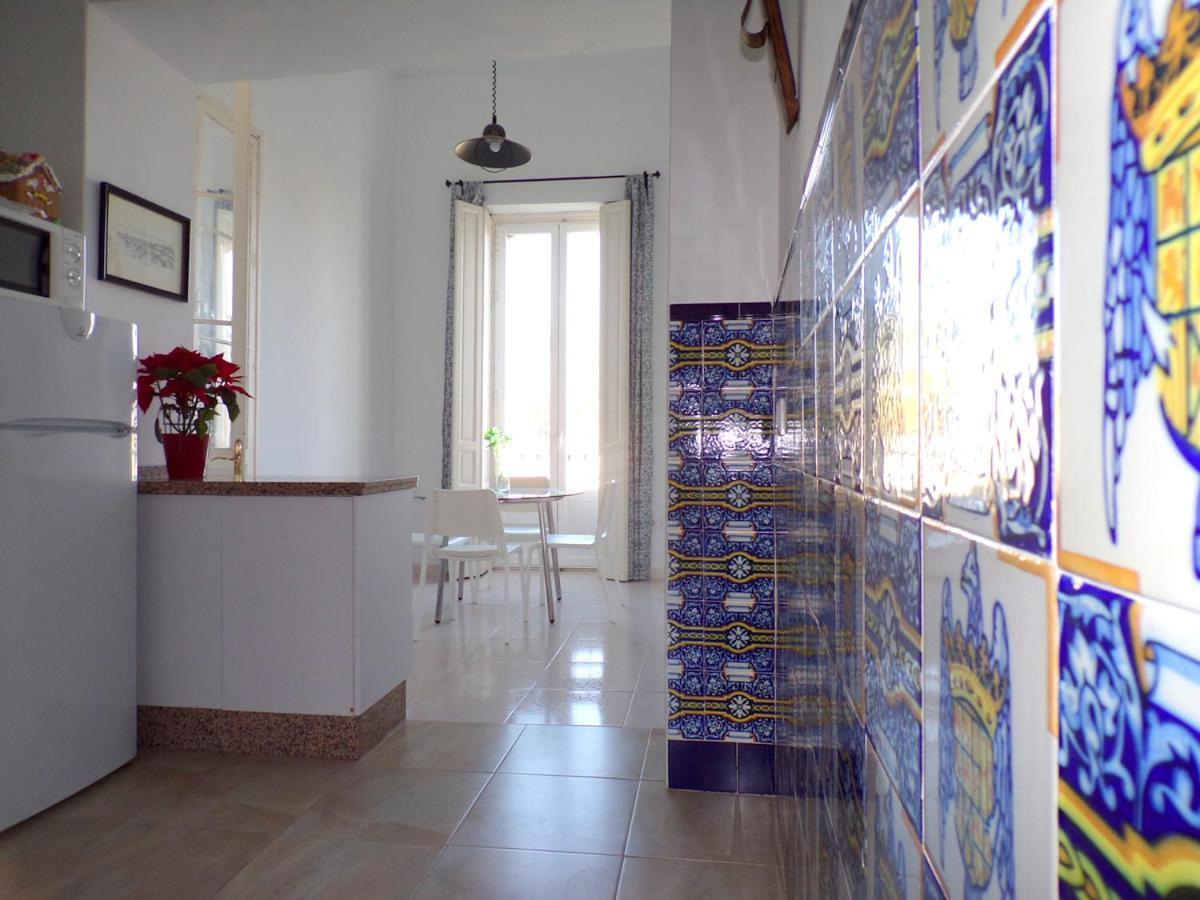 Ferienwohnung Casa Pepa- Vistas A Historica Y Centrica Plaza Jerez de la Frontera Exterior foto